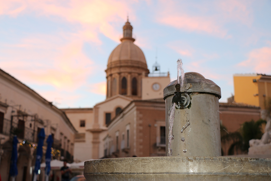 Piazza Fonte Diana Comiso